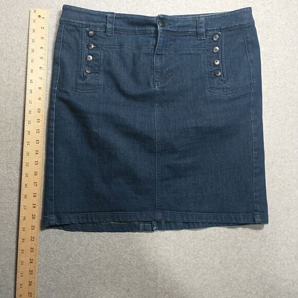 Lauren Ralph Lauren Dark Wash Women's SZ 14 Denim Skirt, . - Picture 4 of 7